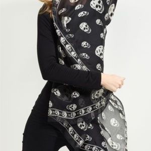 alexander mcqueen scarf black